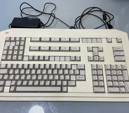 IH532EN 3BSE018795R1 Universal Keyboard
